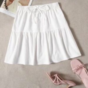SHEIN white flow skirt